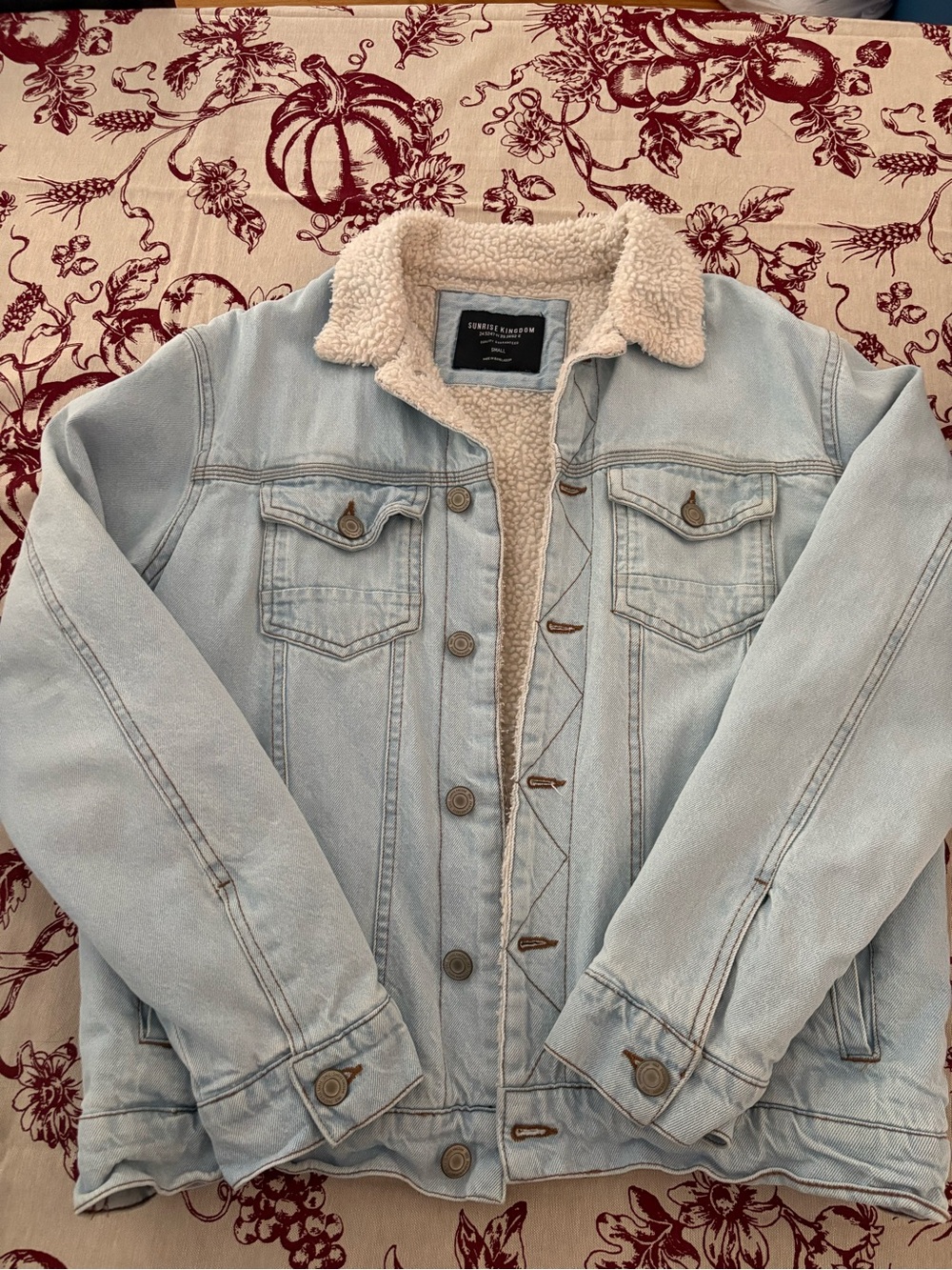 Light Blue Sherpa-Lined Denim Jacket - Women's